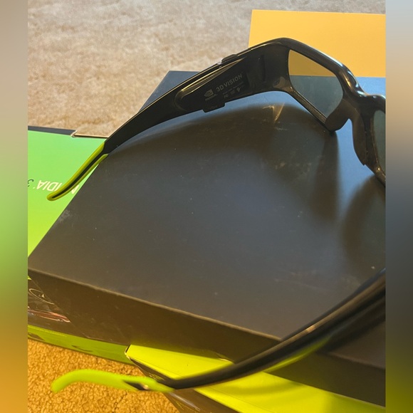 Nvidia 3D Vision Wireless Glasses - Picture 10 of 16